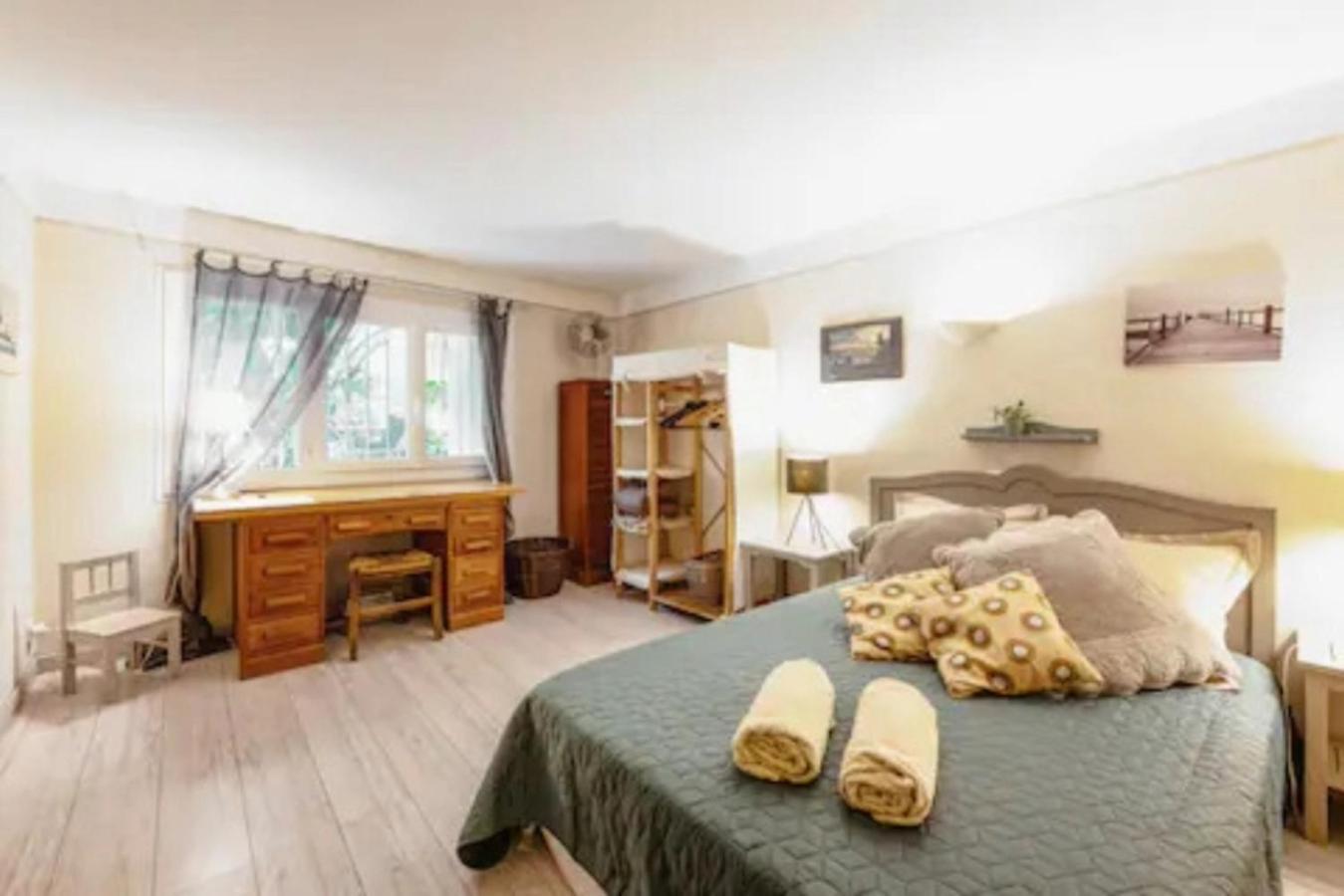 Appartement Complet Ou 2 Chambres De Charme En Centre-Ville アルル エクステリア 写真